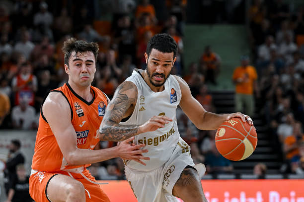 联手配合无 联手配合无