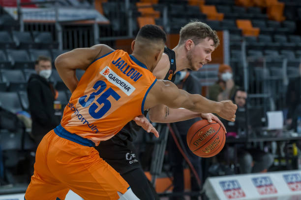 这同时也是 这同时也是