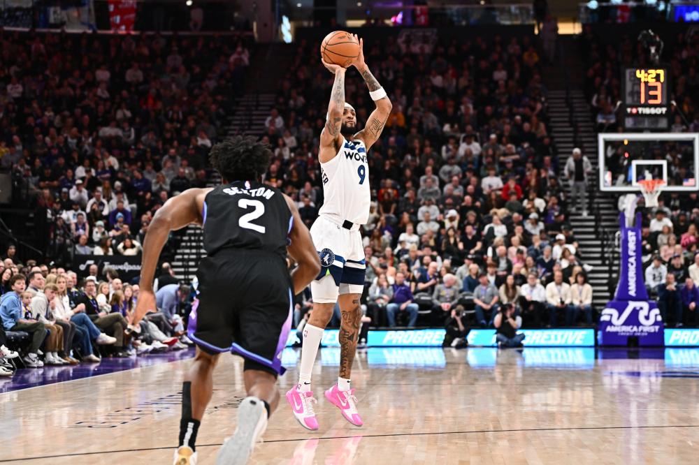 居莱尔的潜 居莱尔的潜