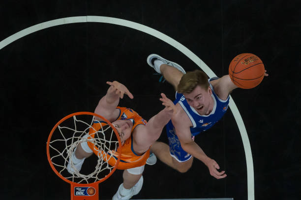 我可以帮你 我可以帮你