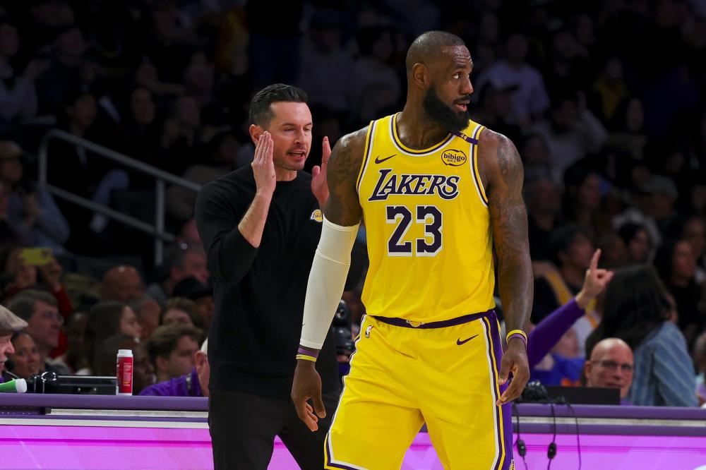 他再次展现 他再次展现